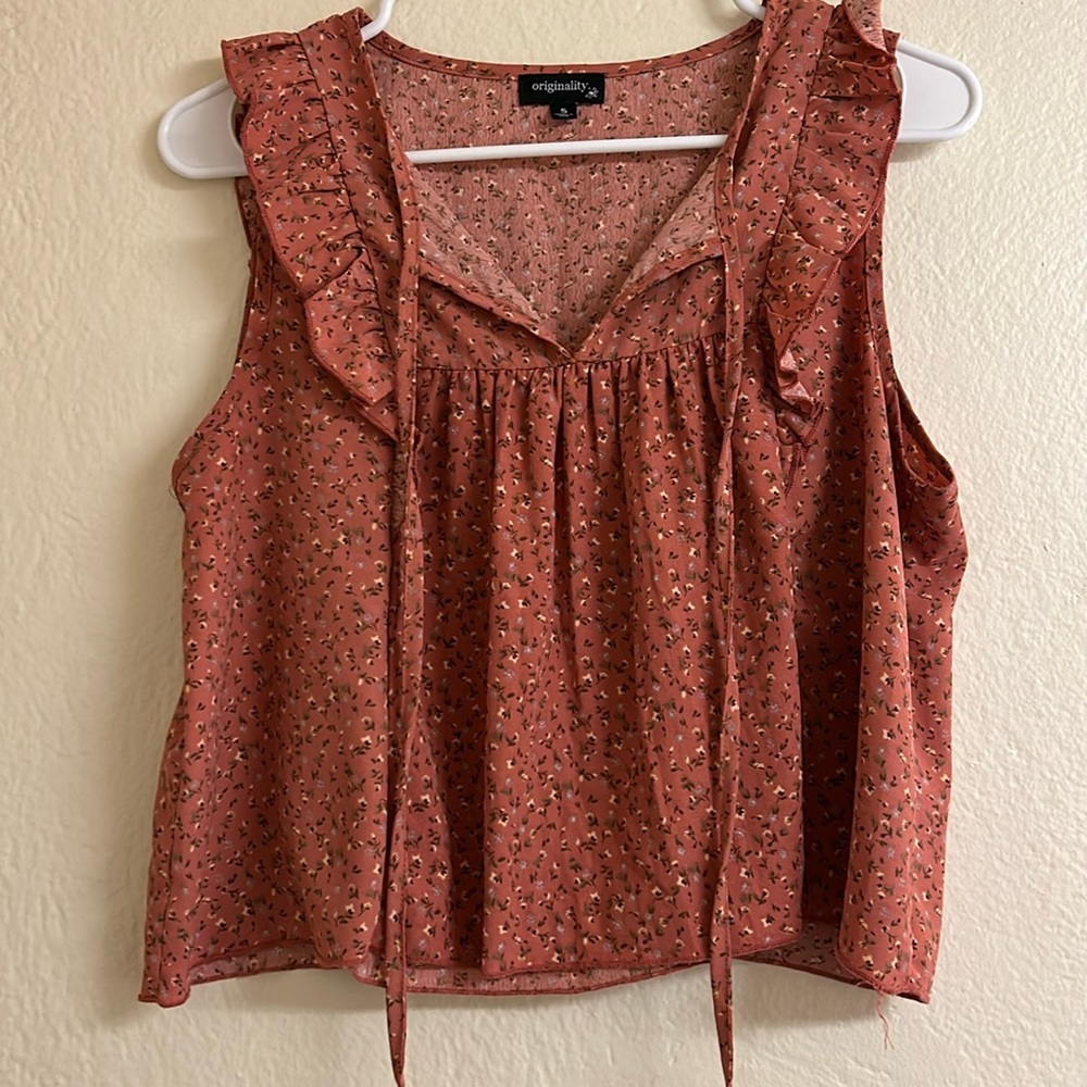 Originality women’s small pink blouse